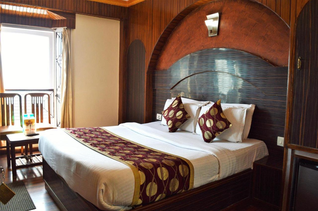 Hotel Sidharath Shimla Buitenkant foto