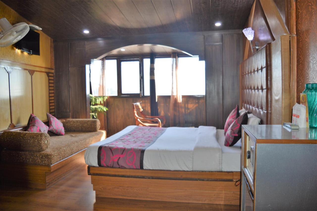 Hotel Sidharath Shimla Buitenkant foto