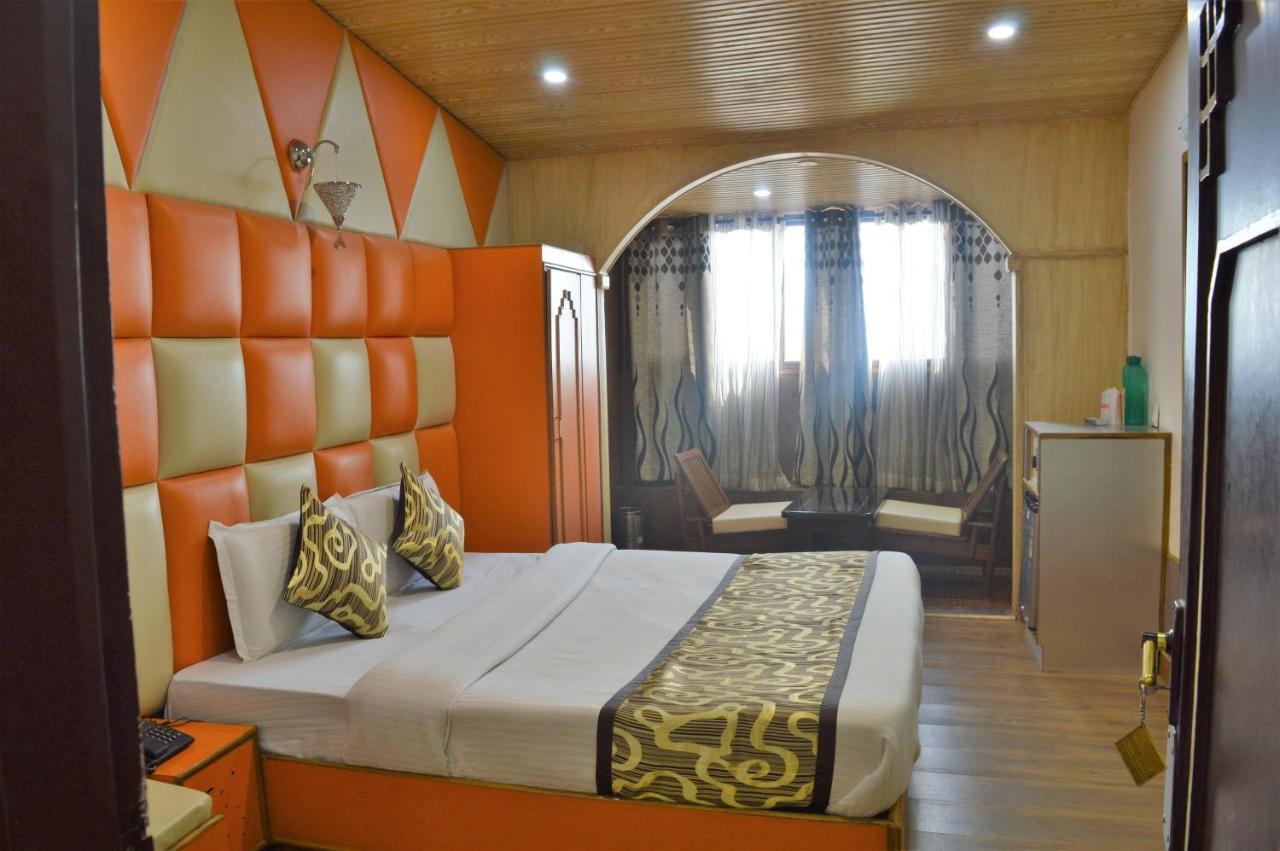 Hotel Sidharath Shimla Buitenkant foto