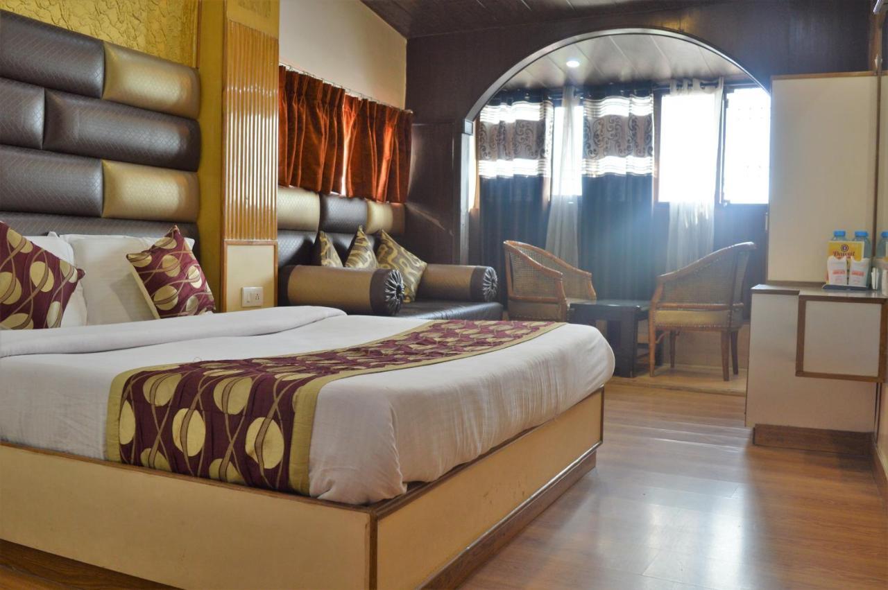 Hotel Sidharath Shimla Buitenkant foto