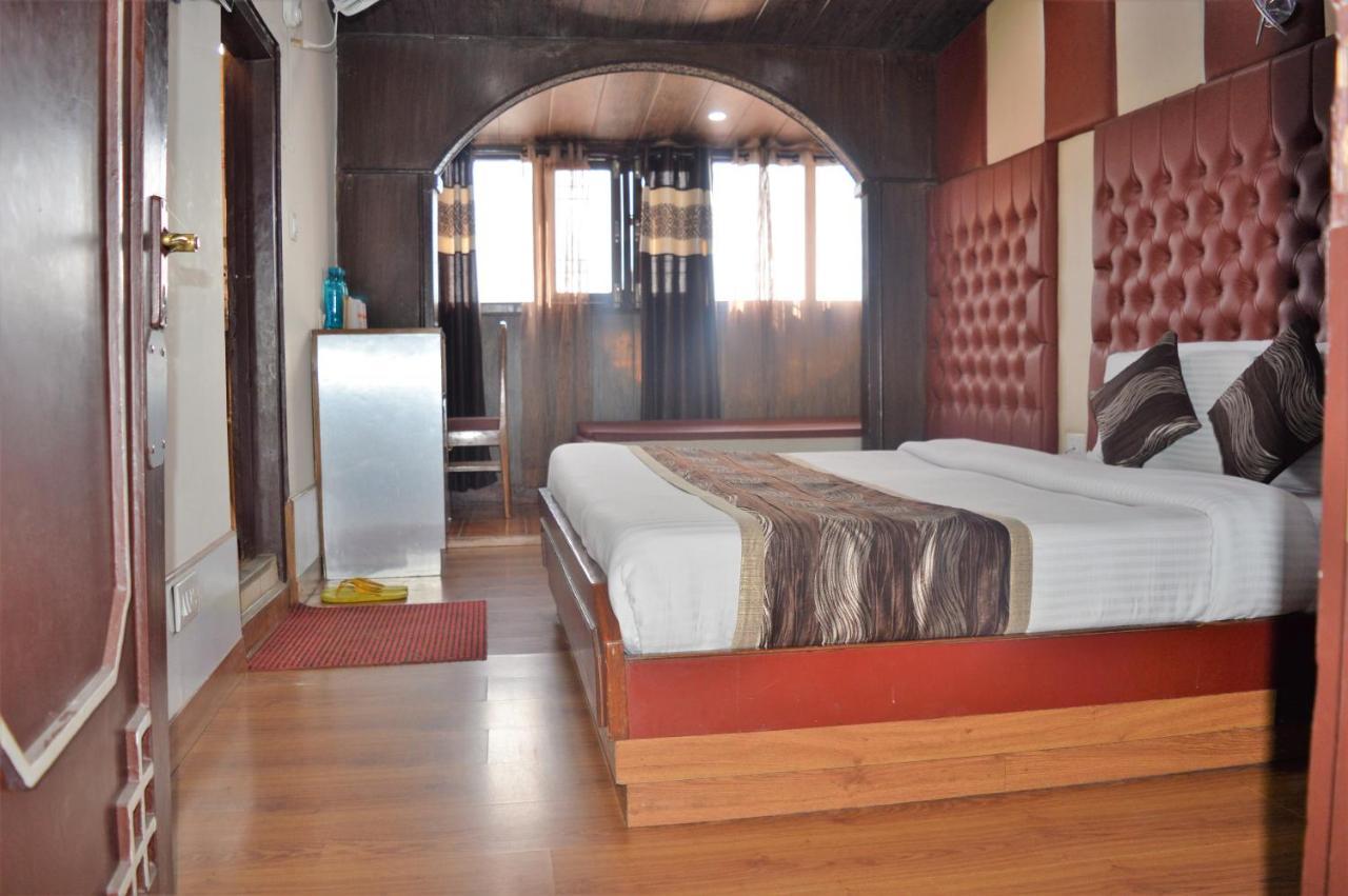 Hotel Sidharath Shimla Buitenkant foto